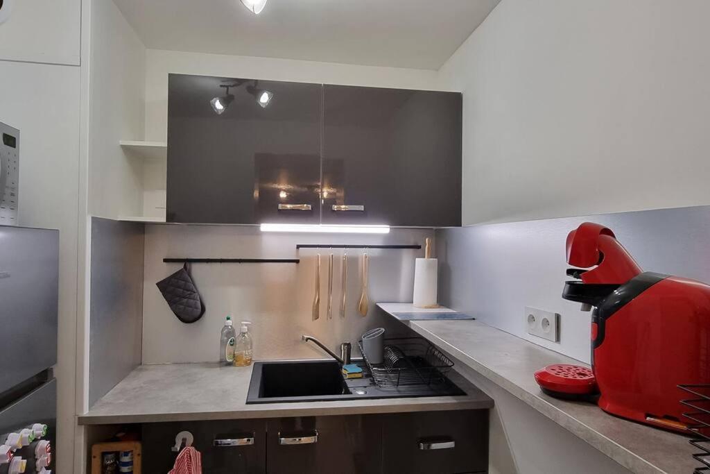Maisonnette design Le Cosy - Amazon Prime - à 3mn à pied du marché! Surgères Exterior foto